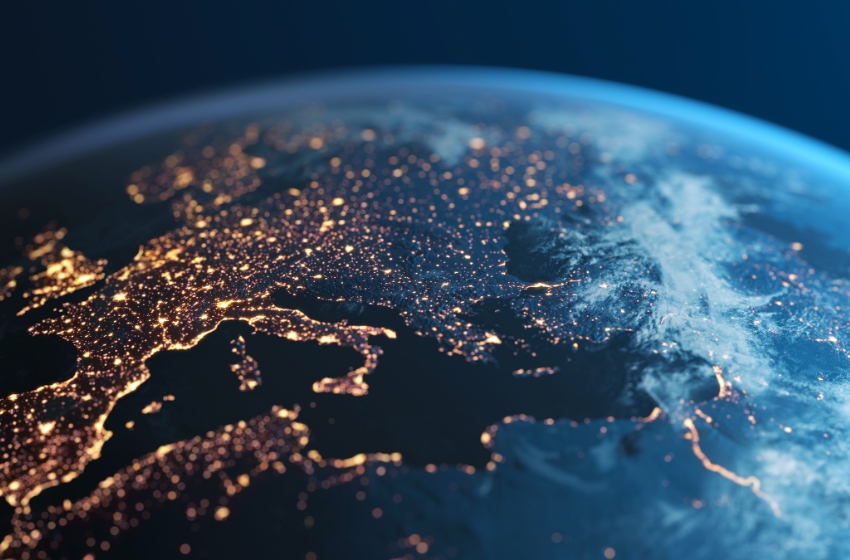 The U.S. to grant allies access to space intelligence due to threats from China and Russia