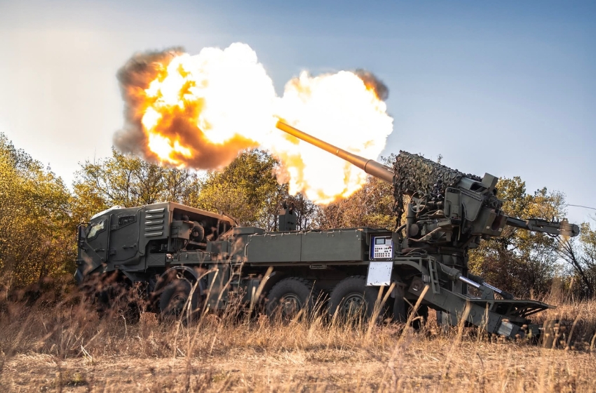 Russian forces are actively advancing along the Pokrovsk-Kostiantynivka highway