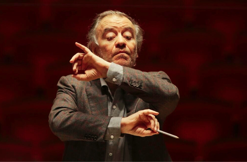 The performance of Russian conductor Gergiev at a festival in Italy is unacceptable