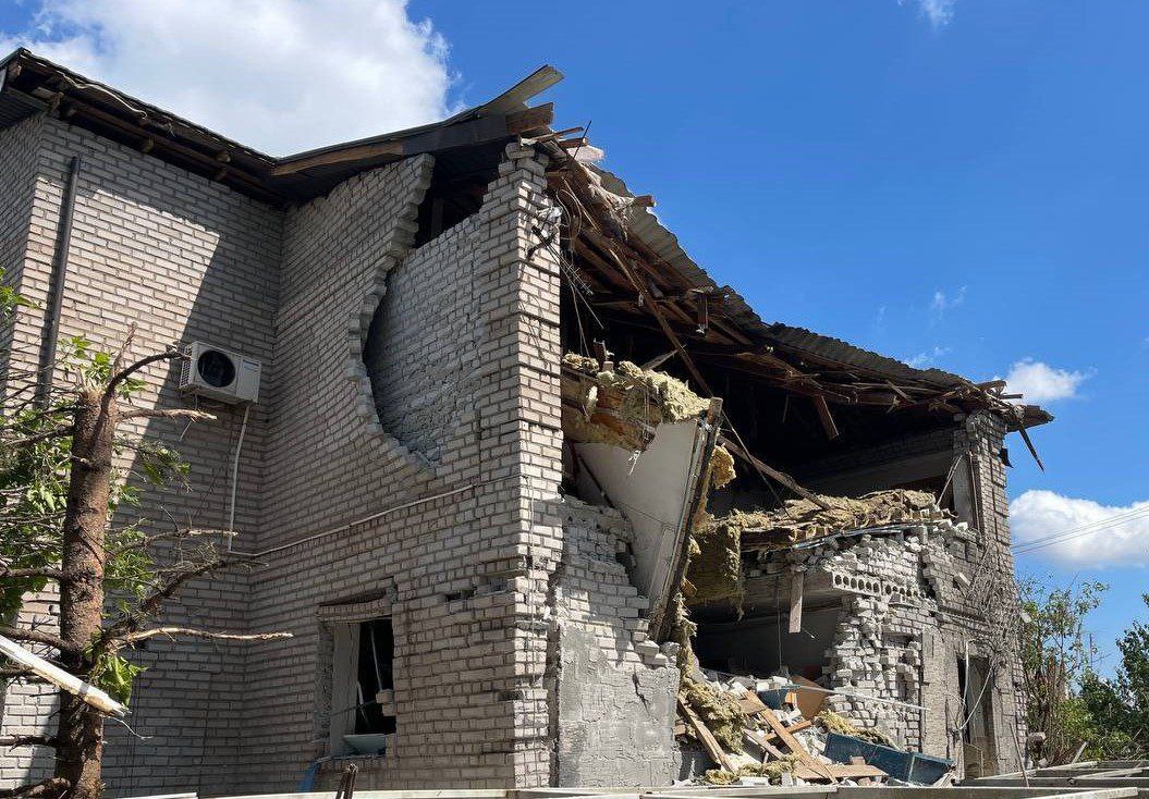 In Kryvyi Rih, as a result of a Russian attack, a sports complex, a church, and dozens of houses were damaged