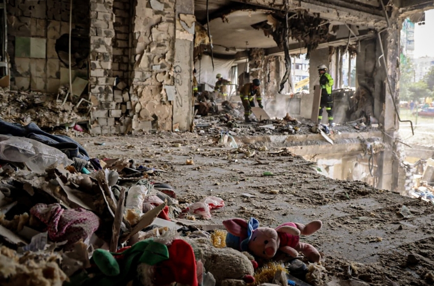 Russian attack in Kharkiv leaves 24 injured, 7 confirmed dead