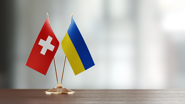 Switzerland will limit protection status for Ukrainians from 7 western regions