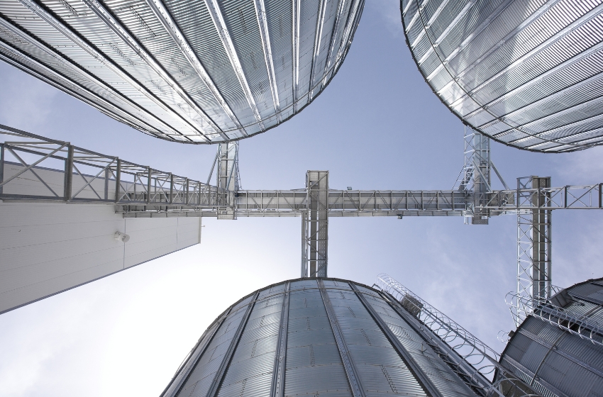 OLVIA multigrain oilseed complex starts operations in Mykolaiv, becoming key hub for farmers and international partners