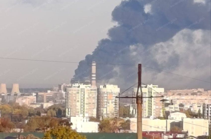 Drones attacked two Russian oil refineries and one chemical plant overnight