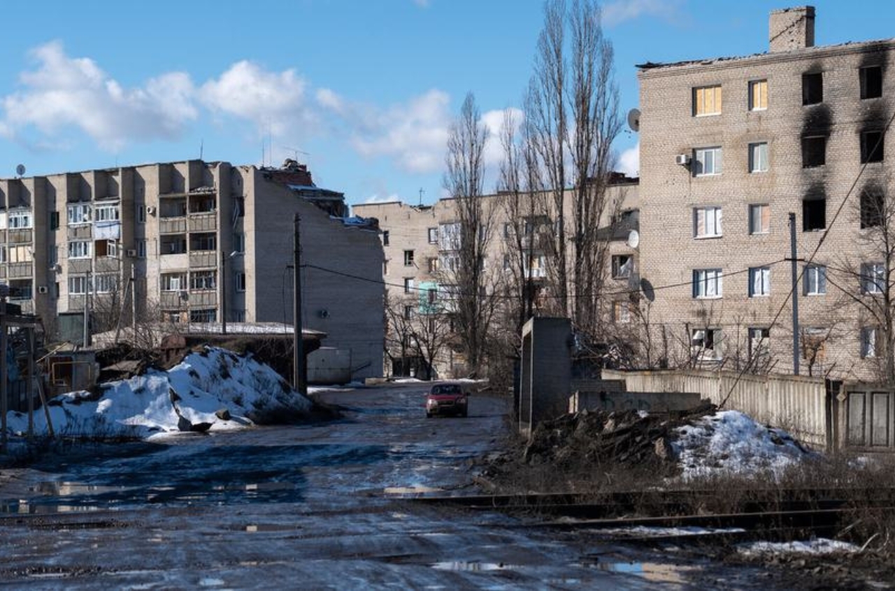In Donetsk region, 14,400 civilians remain in the active combat zone