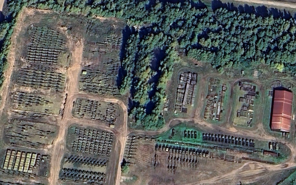 OSINT researcher reports significant outflow of Russian artillery from military depots