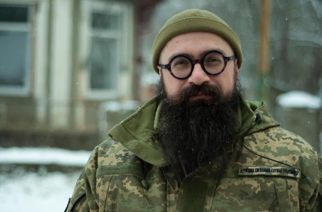When muses wear pixels: Sergeant Nedoluzhenko on war, Odessa, and deconstructing myths