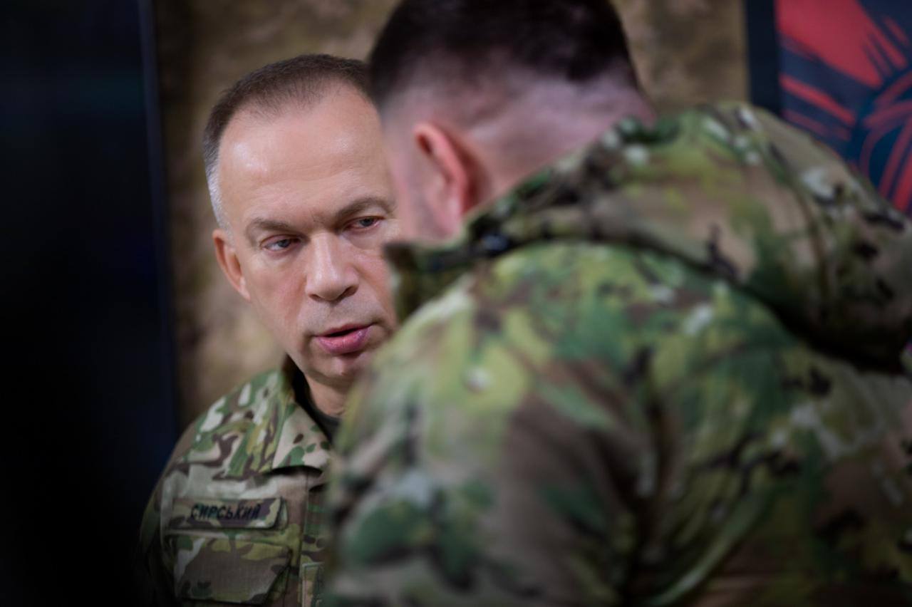 Oleksandr Syrskyi: Pokrovsk and Ocheretyne see increased Russian force activity