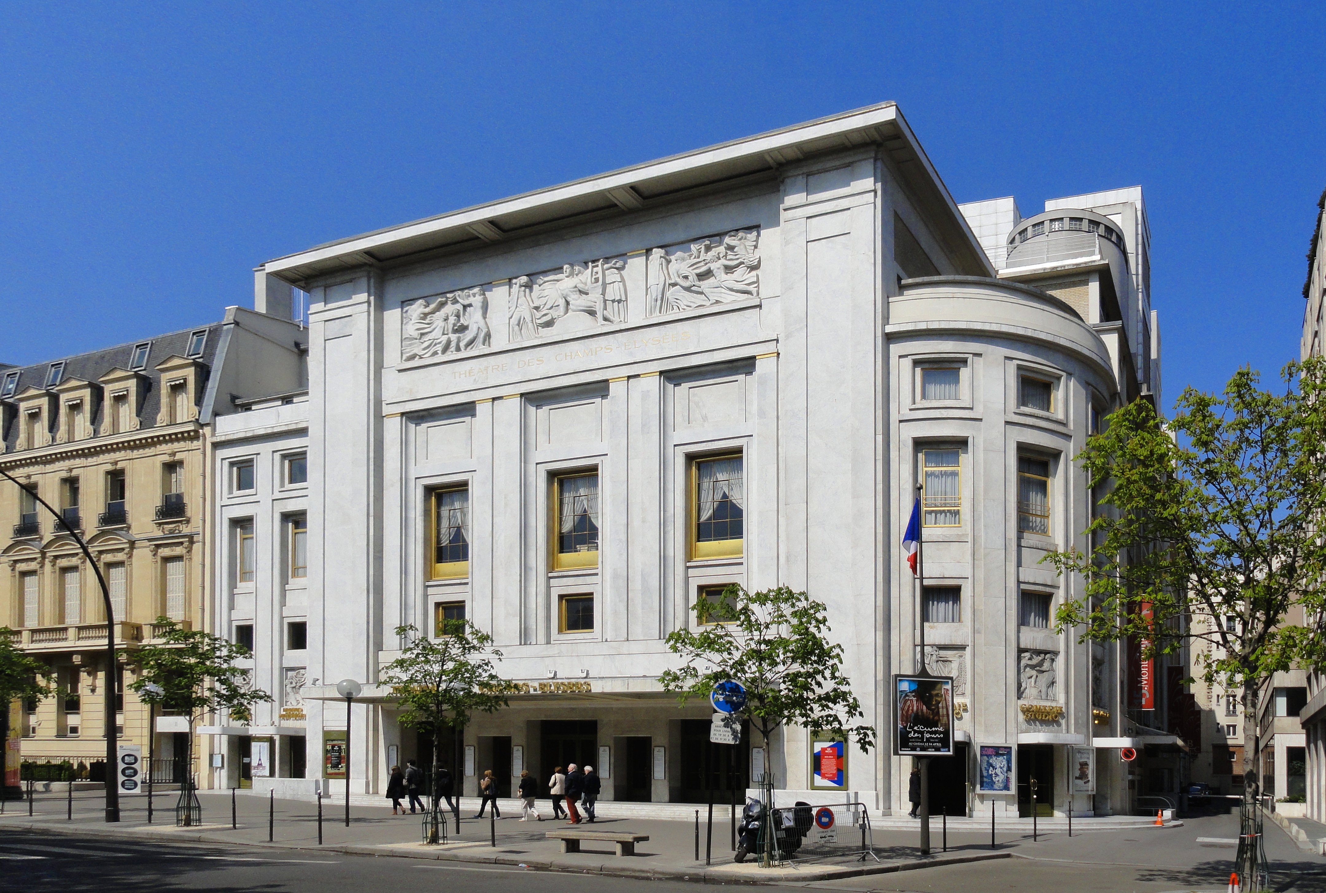 Ukrainian Embassy protests Russian artists’ Performances at Paris’ Théâtre des Champs-Élysées