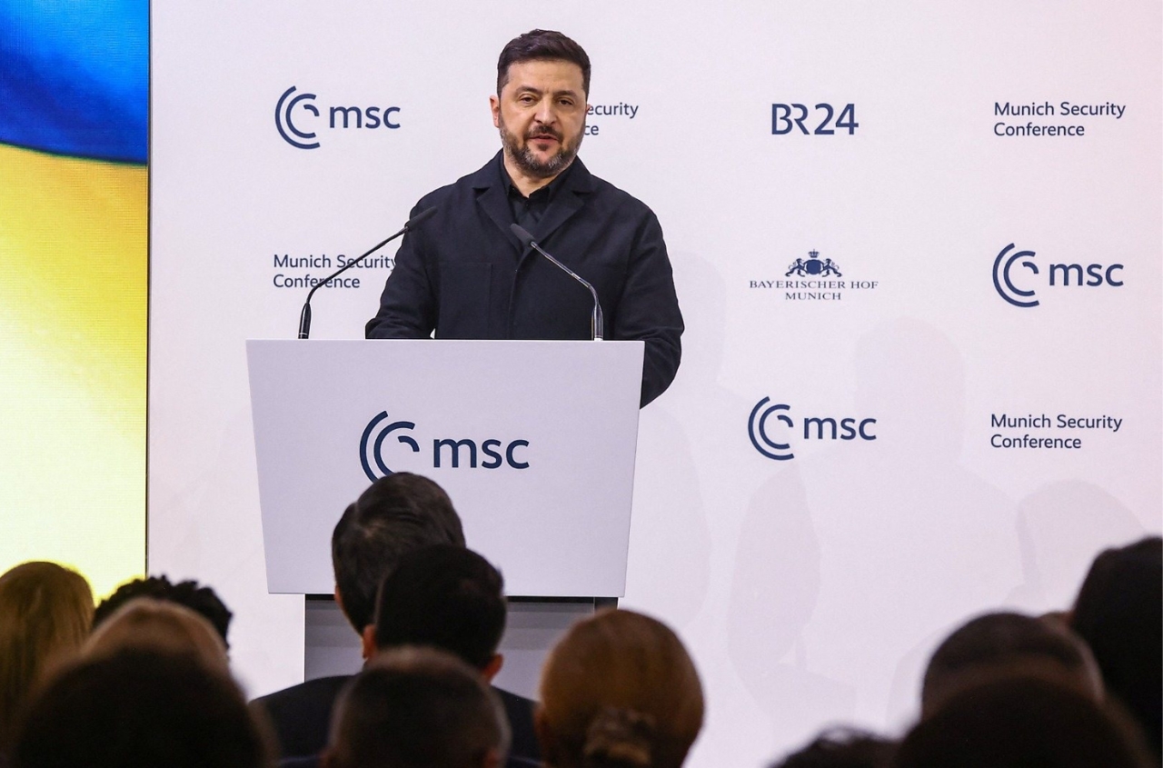 President Zelensky: Each country must decide on sending troops to Ukraine