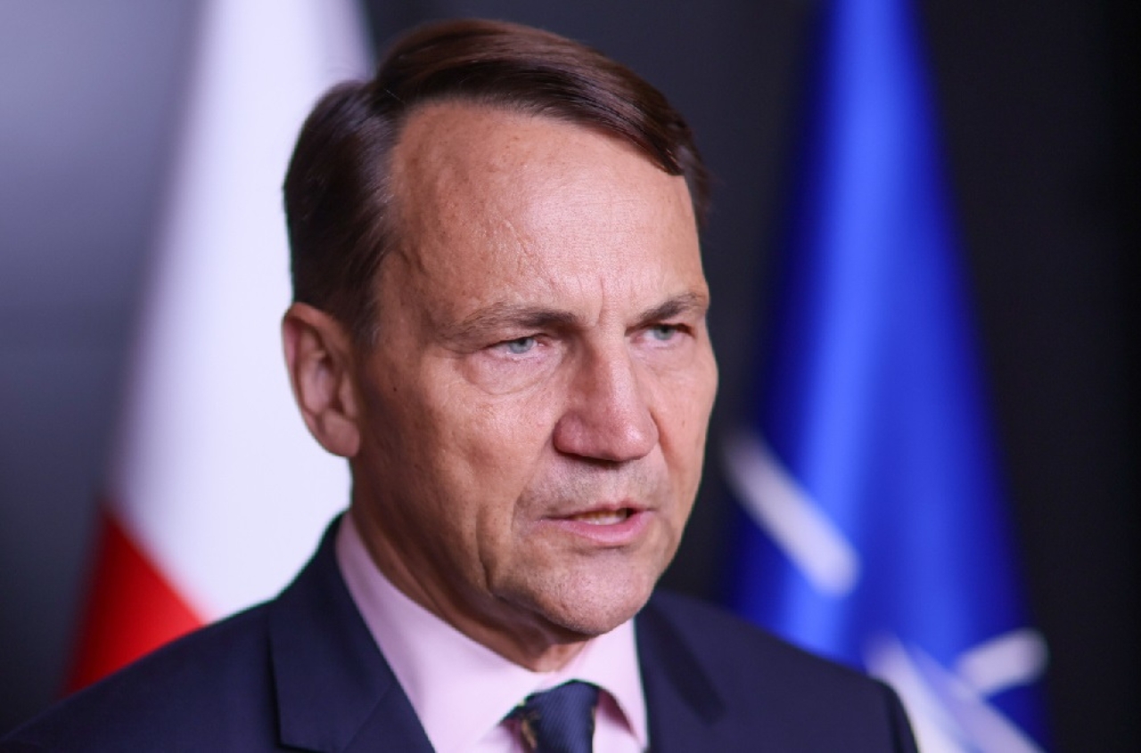 Radosław Sikorski: Europe, not the U.S., is funding Ukraine and must have a seat at the negotiating table