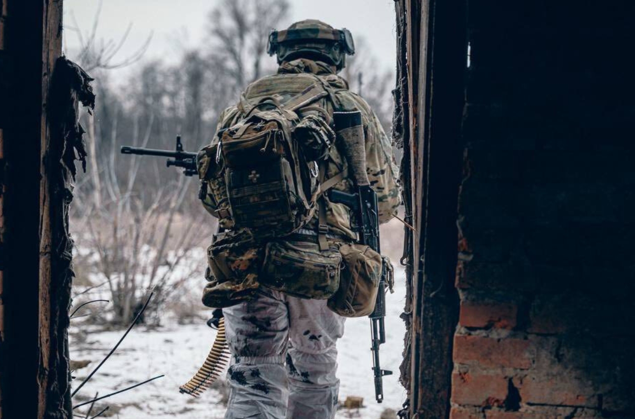 Ukrainian defense forces hold Berestok in Donetsk, repel Russian assault groups