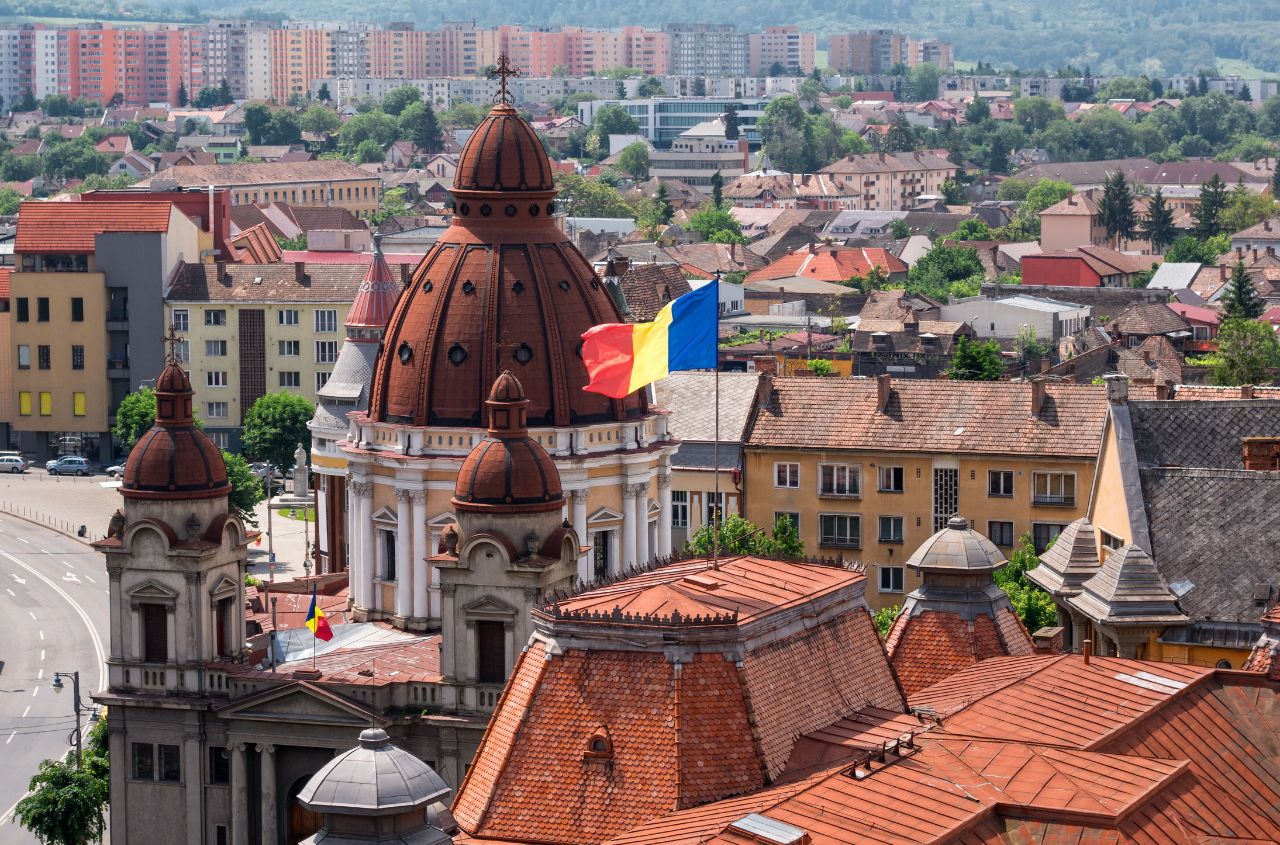 Russian intelligence agencies are using hackers to destabilize Romania