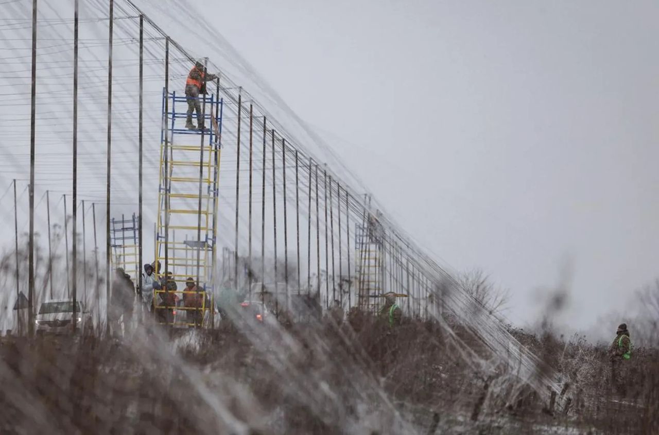 Ukraine to deploy 4,000 km of anti-drone protection by year’s end