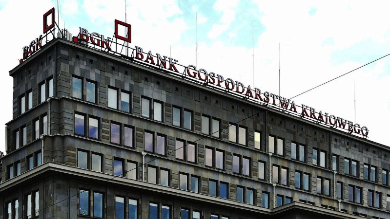Ukraine ratifies agreement allowing Polish state bank BGK to operate in the country