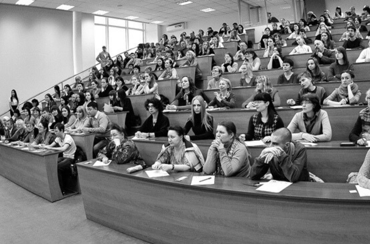 Foreign Intelligence Service: Russian universities coerce students into military drone service