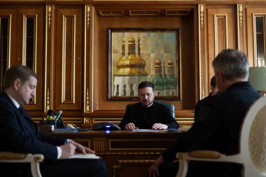 President discusses Middle East and Gulf security with King of Jordan