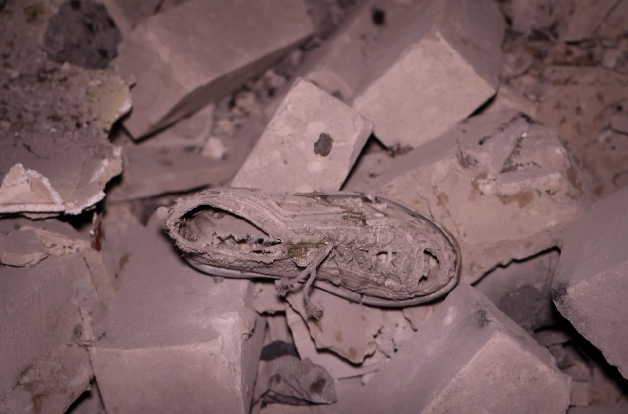 Russia’s attacks across Ukraine leave thousands without heat and dozens injured