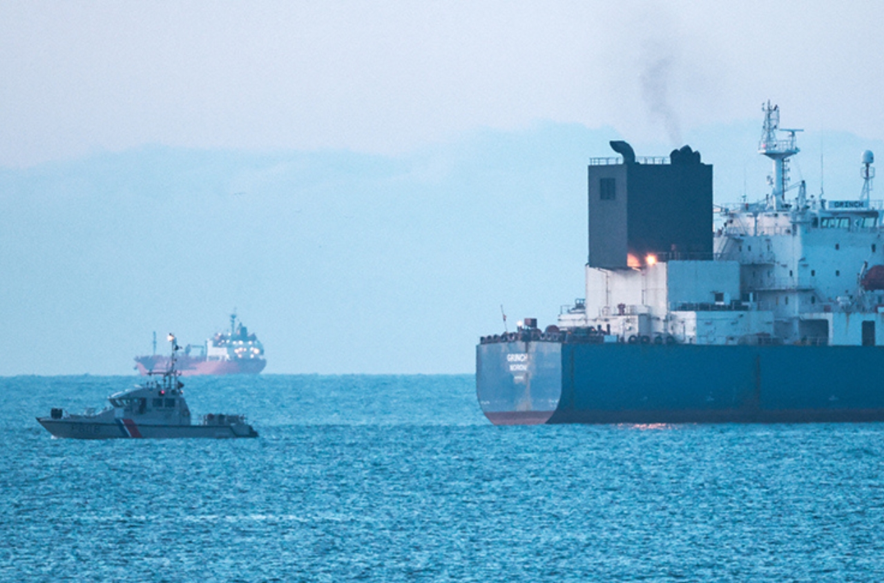 Coastal states increase inspections of Russian-linked tankers