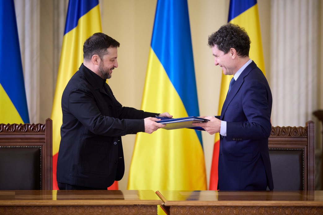 Ukraine and Romania sign strategic partnership and defense production agreements