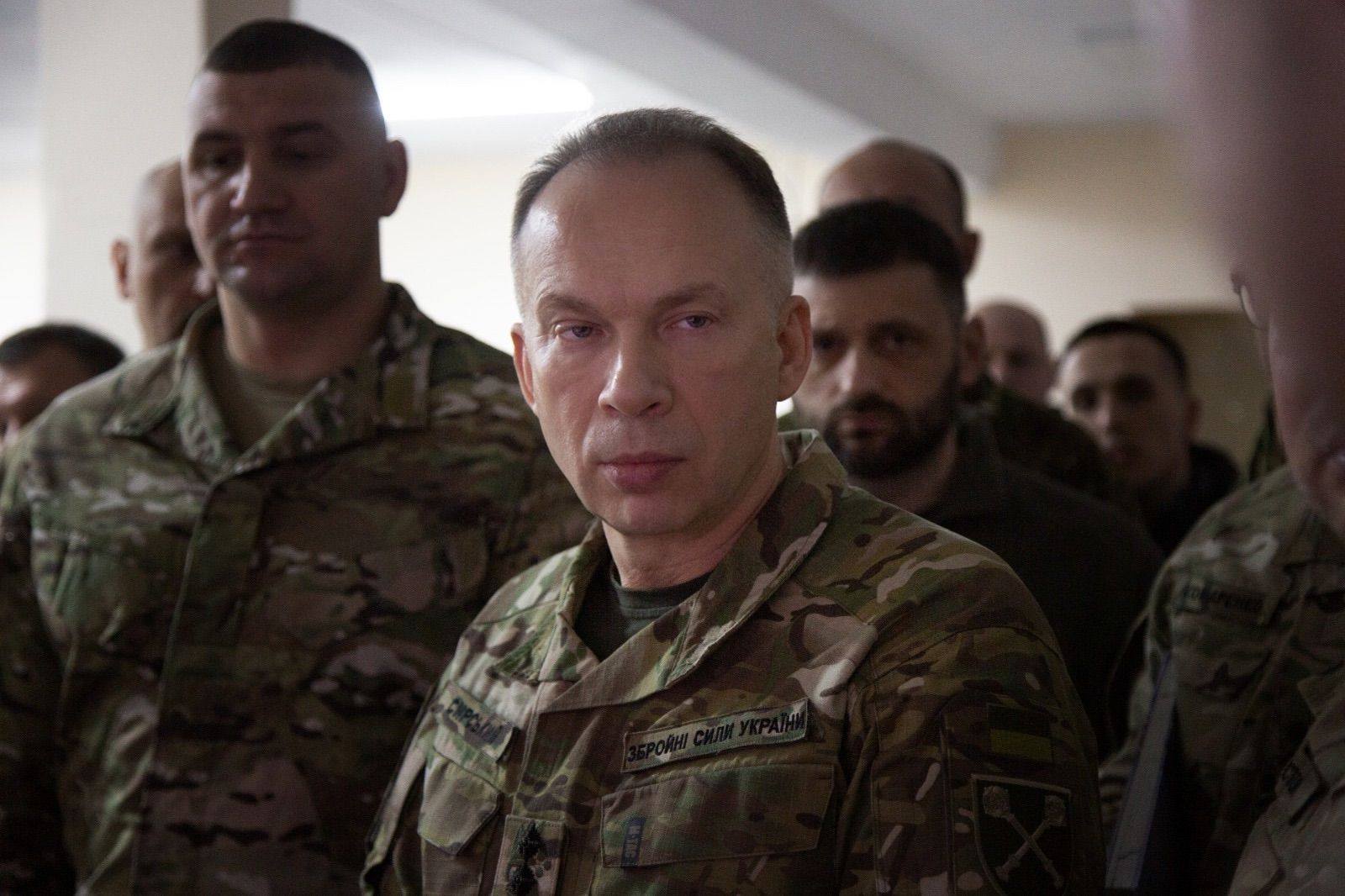 Commander-in-Chief of Ukraine’s Armed Forces inspects Southern offensive