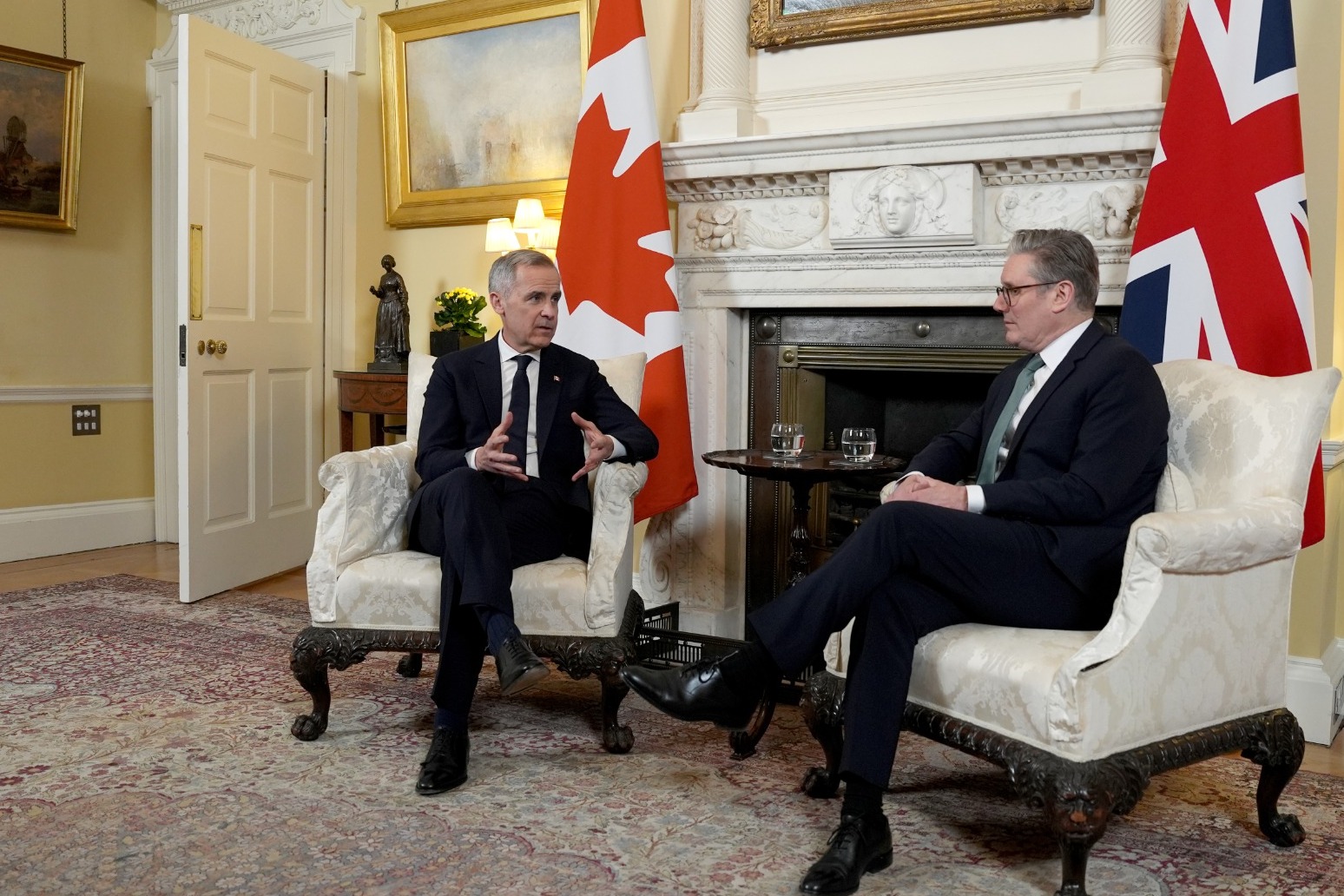 UK and Canada reaffirm pressure on Russia and support for Ukraine