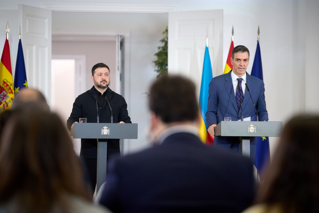 Spain is allocating €1 billion for military support to Ukraine in 2026, primarily through the SAFE programme