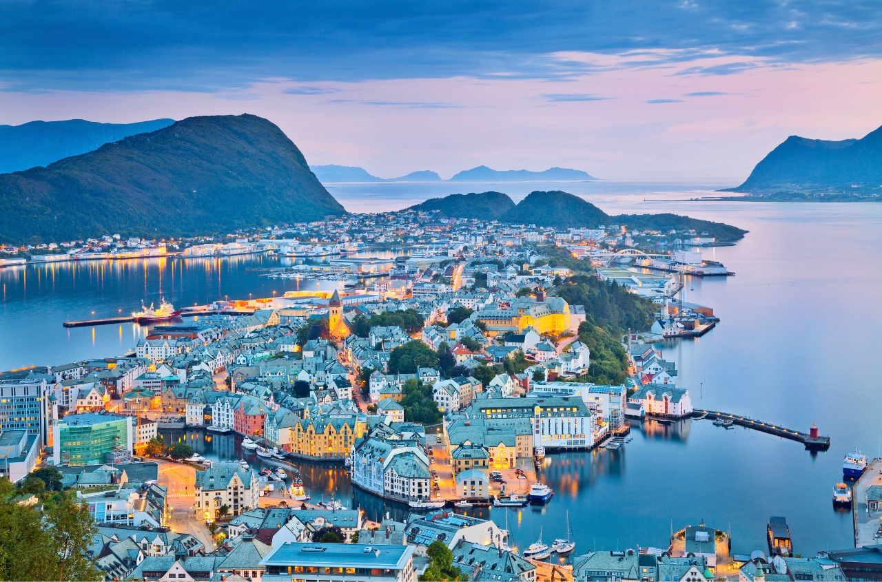 Norway tightens refugee rules for Ukrainian men