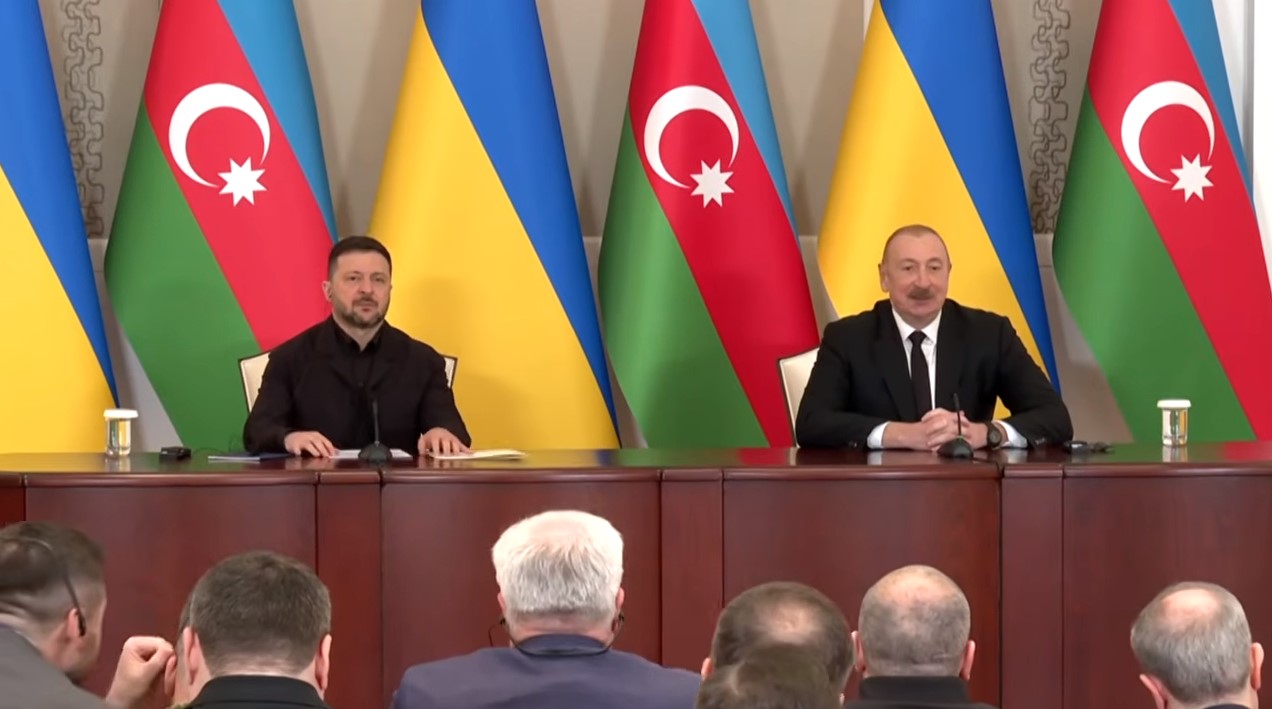 Ukraine and Azerbaijan sign six agreements on security and defence cooperation