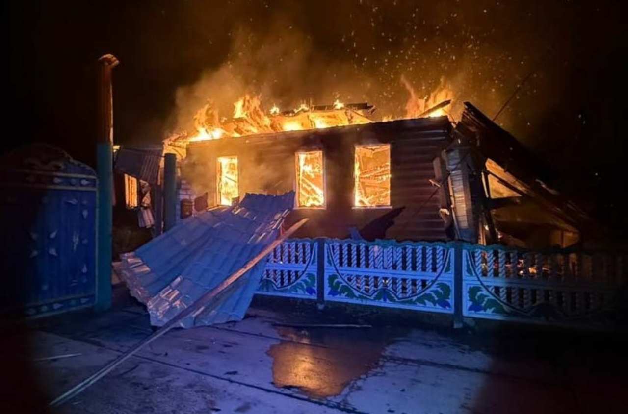 Russian strikes hit multiple Ukrainian regions causing deaths and destruction