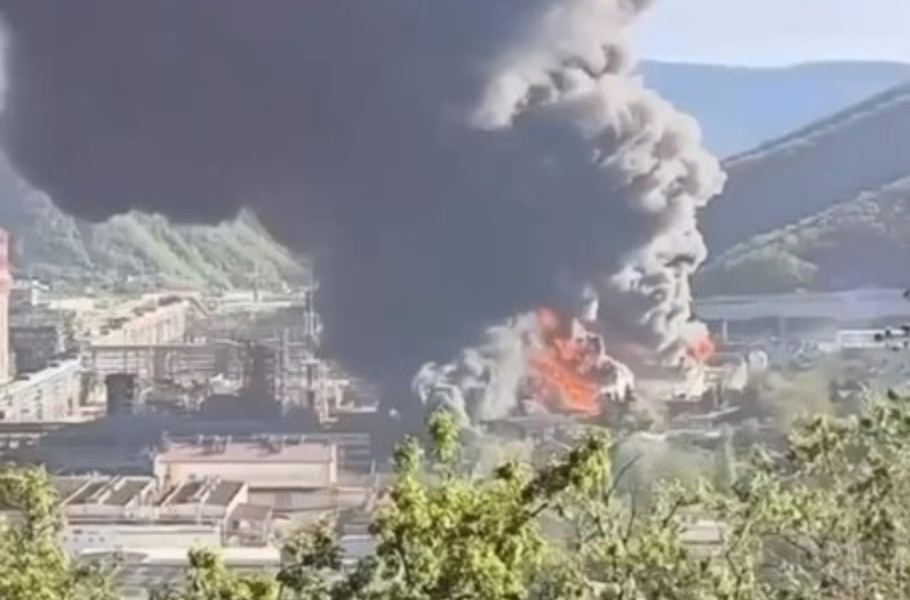 Ukraine hits Tuapse Oil Refinery again days after previous strike