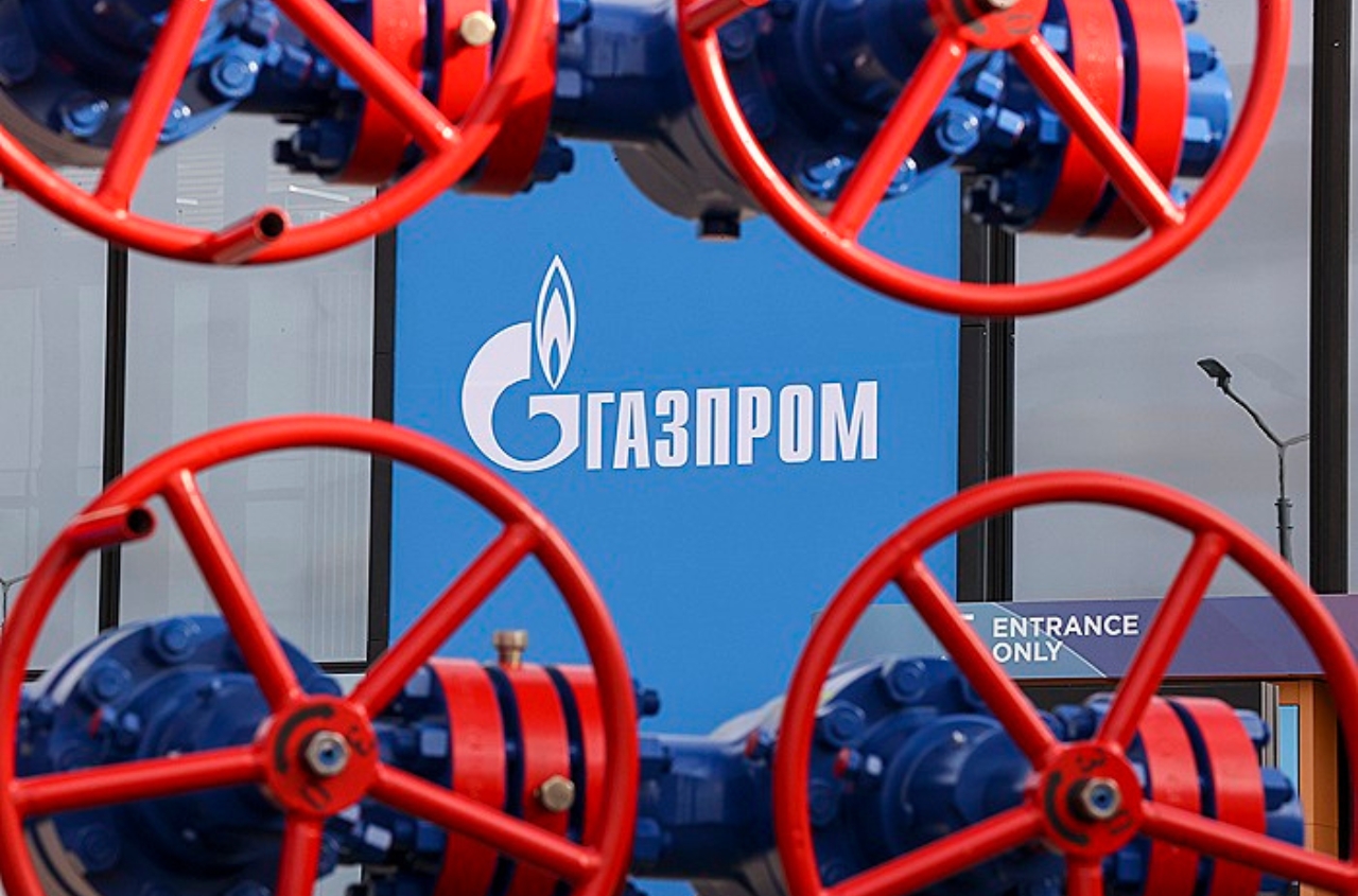 Foreign Intelligence Service: Gazprom remains in the red despite reporting improved financial results