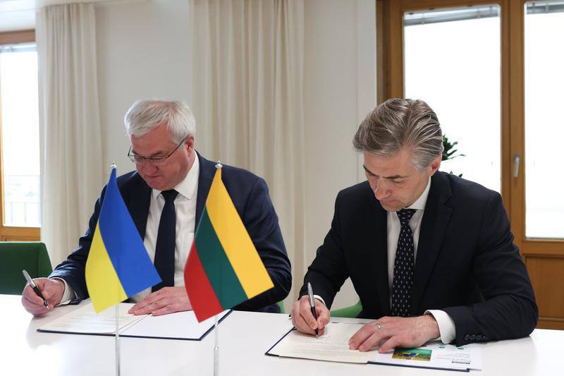 Lithuania  and Ukraine expand alliance with new pact on war-affected children
