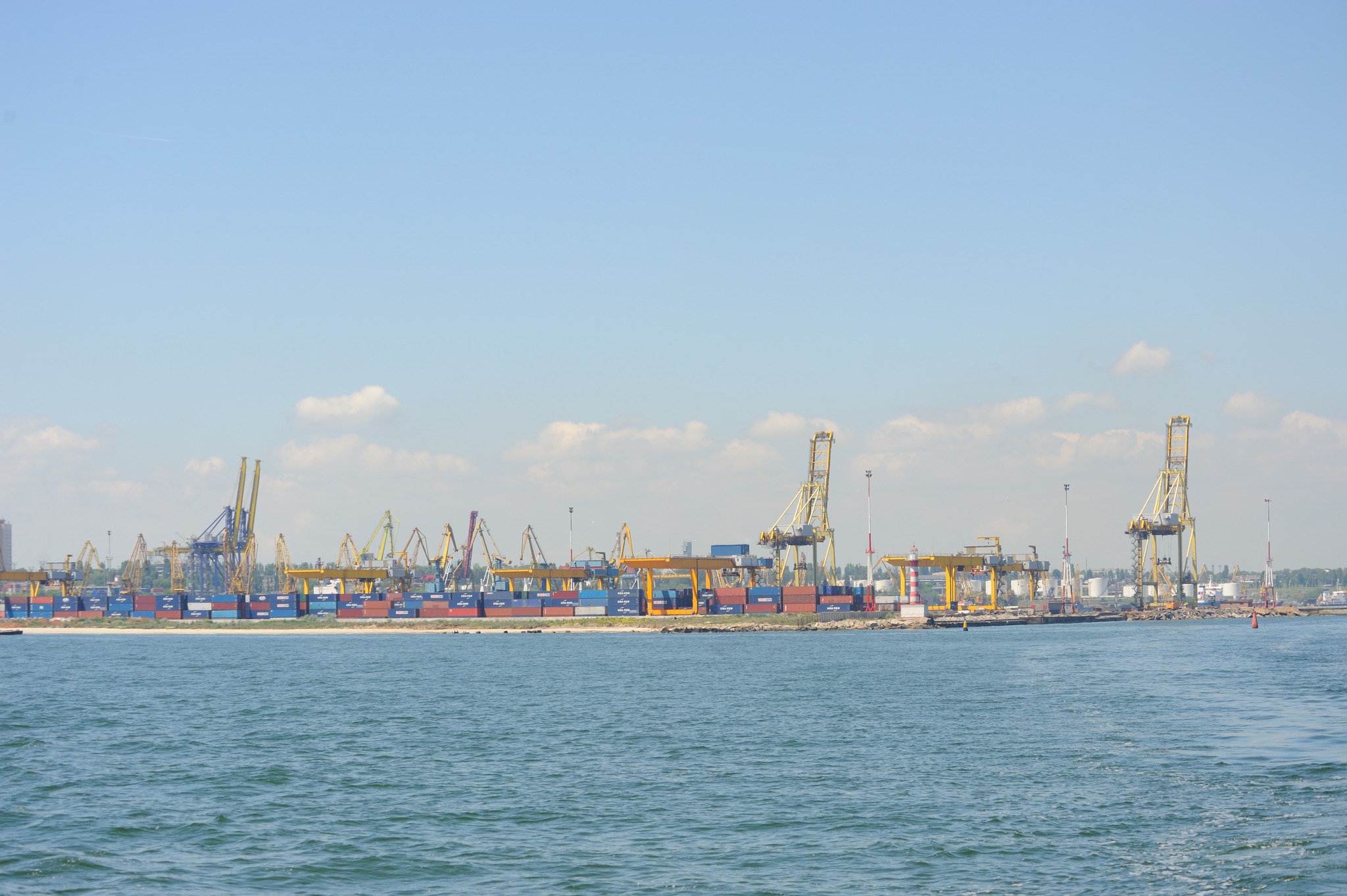 Ukraine launches competitive dialogue for Chornomorsk port concession tender