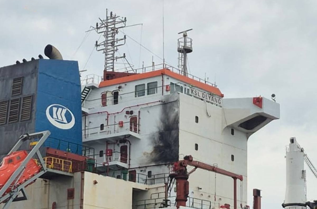 Russian forces attack two bulk carriers in Black Sea near Odessa