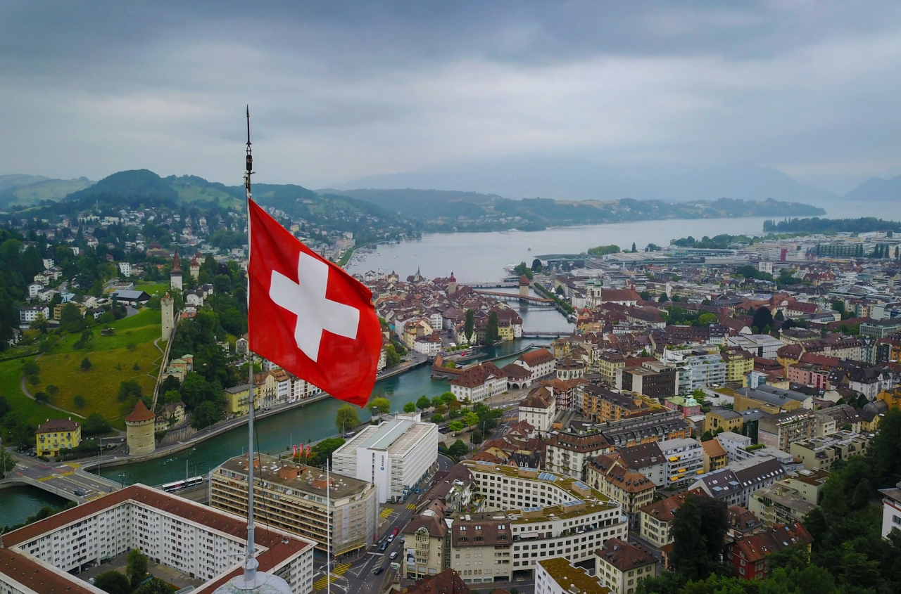 Switzerland expands Russia sanctions under EU 20th package