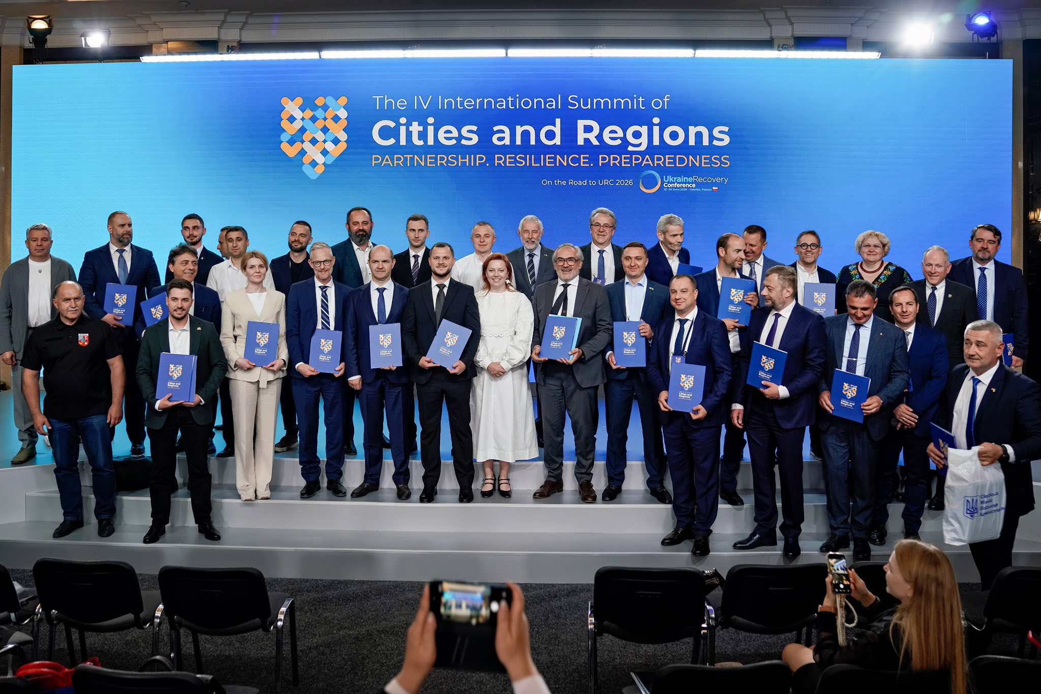 22 partnership deals signed between Ukrainian regions and international allies