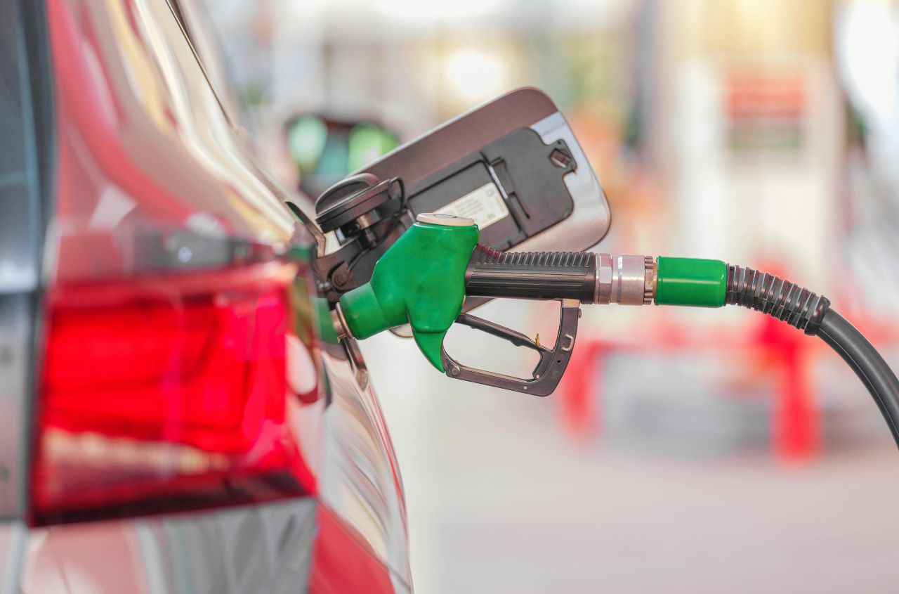 Ukraine introduces E10 bioethanol fuel standard from 2026