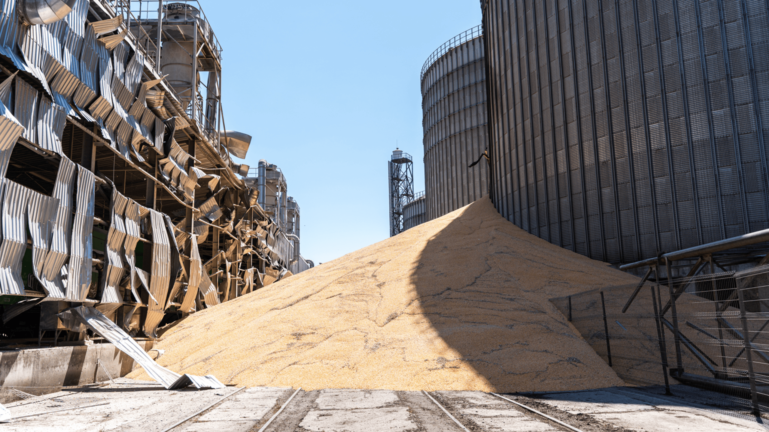Drone strike damages Kernel Grain Terminal in Chornomorsk port