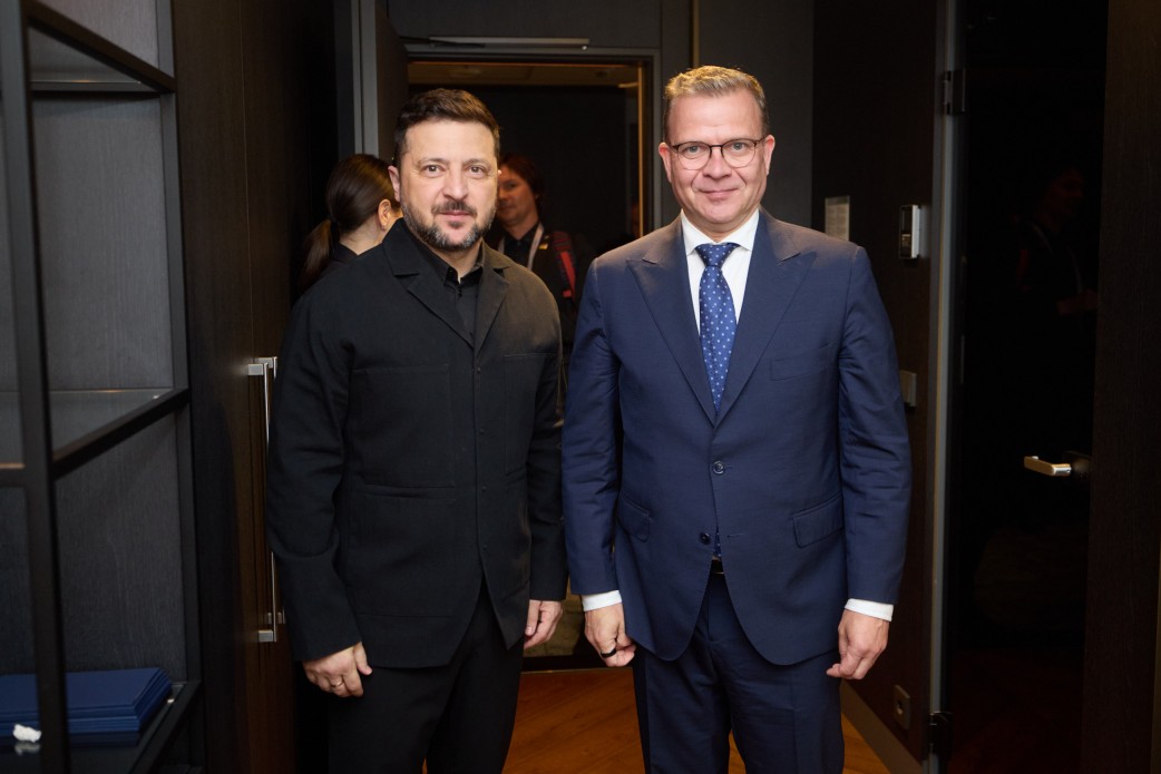 Ukraine and Finland discuss missile defense and drone deal