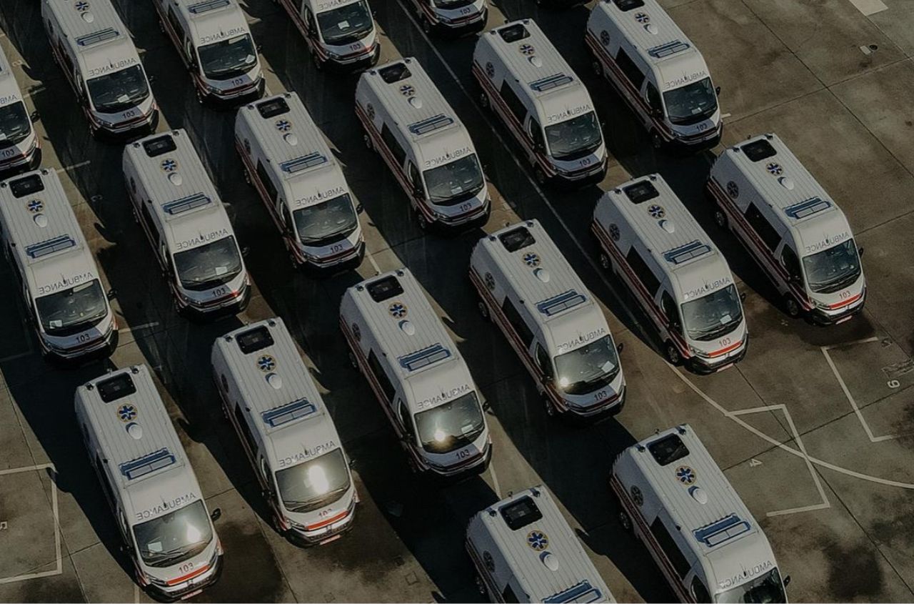 Scott Kelly is launching a second fundraising campaign for ambulances through UNITED24