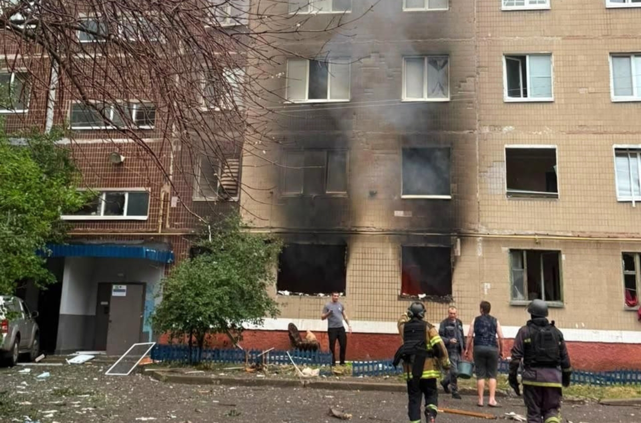 Russian forces drop 7 bombs on Kramatorsk community, killing four and injuring nine