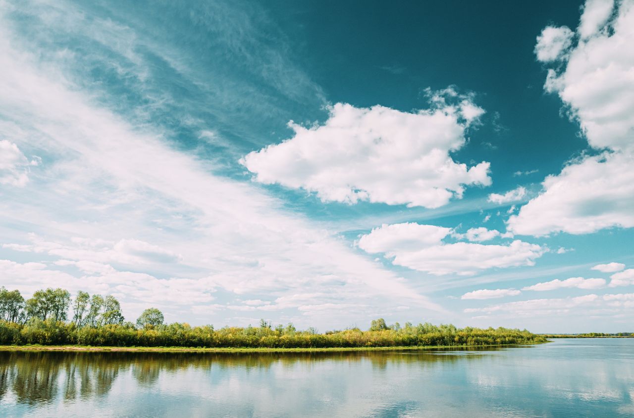 Climate change pushes Ukraine's rivers to historic low water levels