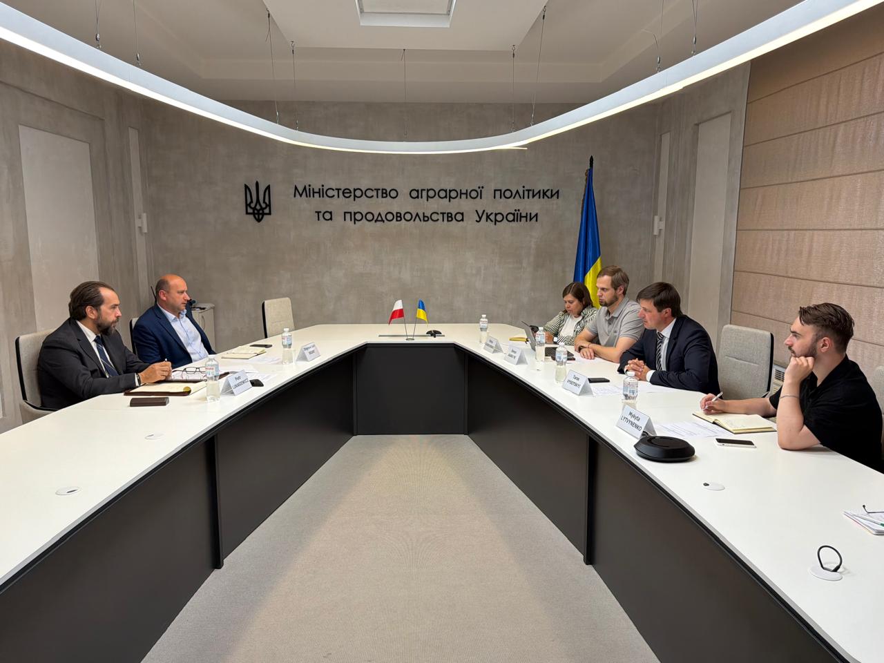 Poland and Ukraine explore ways to increase agricultural transit