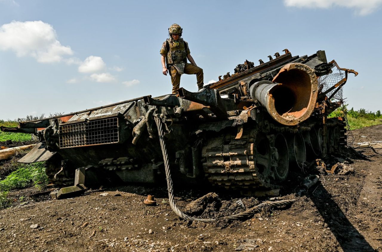 European museums to receive captured Russian tanks from Ukraine