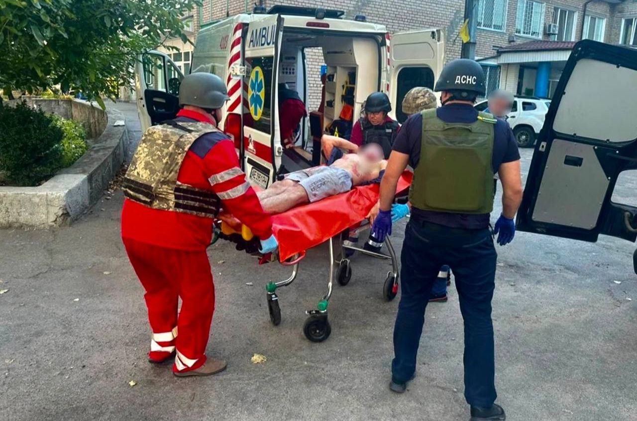 7 killed and dozens injured in attacks across Ukraine