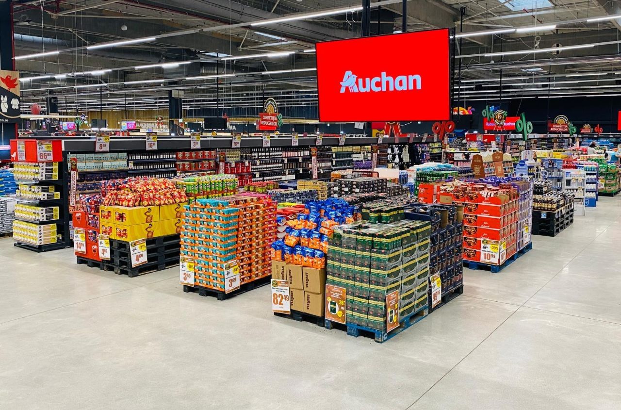 Russia takes control of Auchan and Nestlé operations
