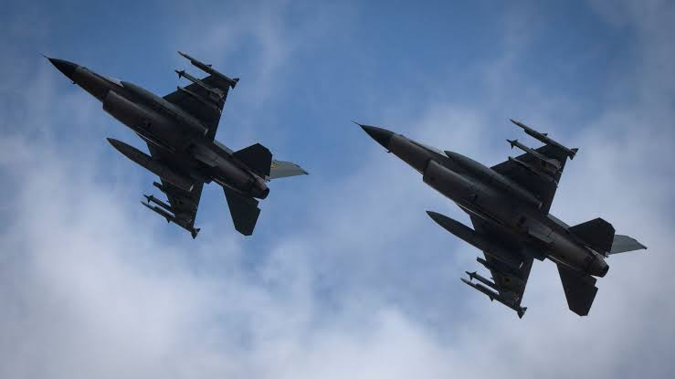 Belgium provides Ukraine with F-16s and urgent ammunition supplies