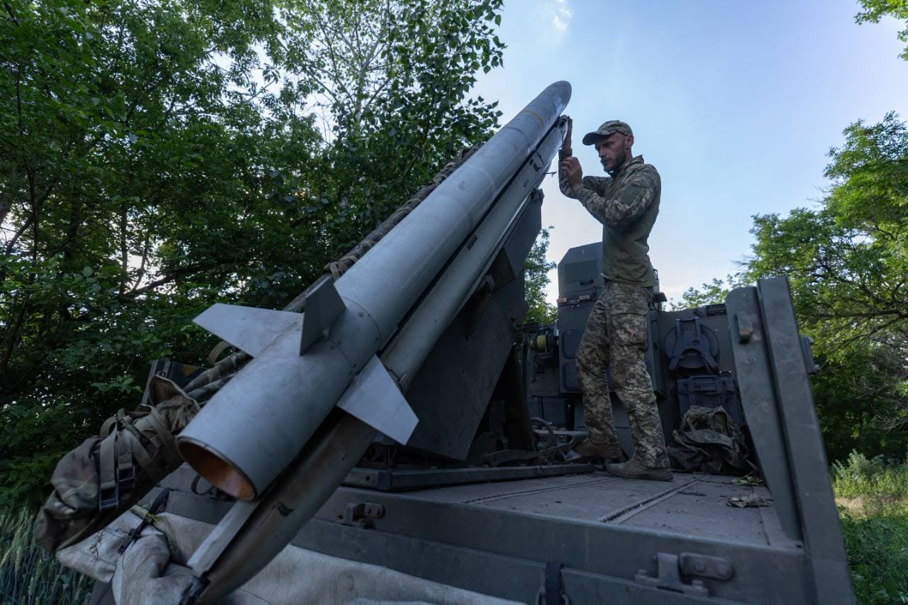 Russia loses another 1,990 troops in war against Ukraine