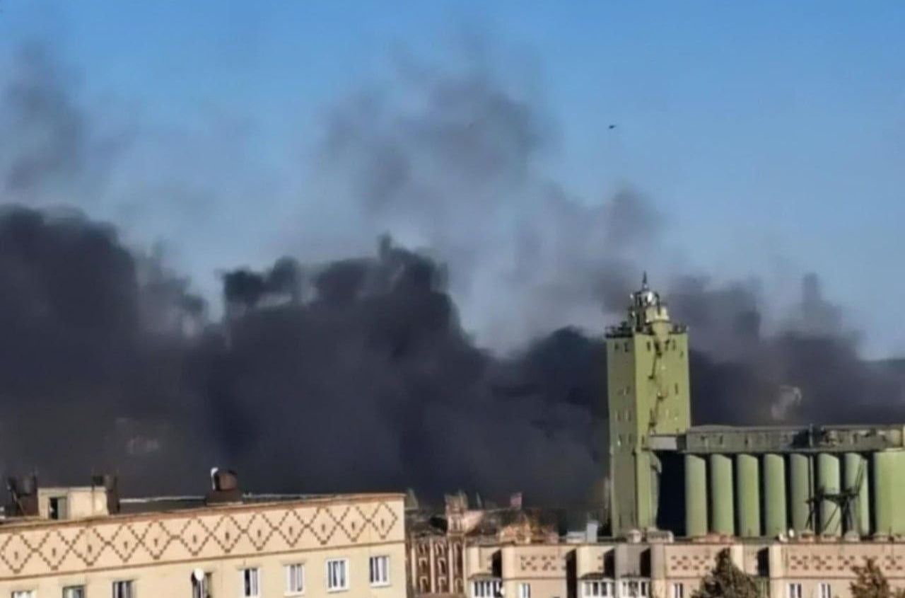 Ukrainian missiles target sanctioned Russian military battery factory in Yelets